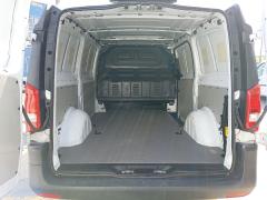 https://www.lasfurgonetasdealfonso.com/media/com_expautospro/images/big/furgonetas_de_segunda_mano_mercedes_vito_64762e9629362.jpg